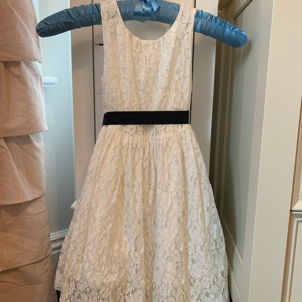 Lacy dress for little girls size 6 antique white